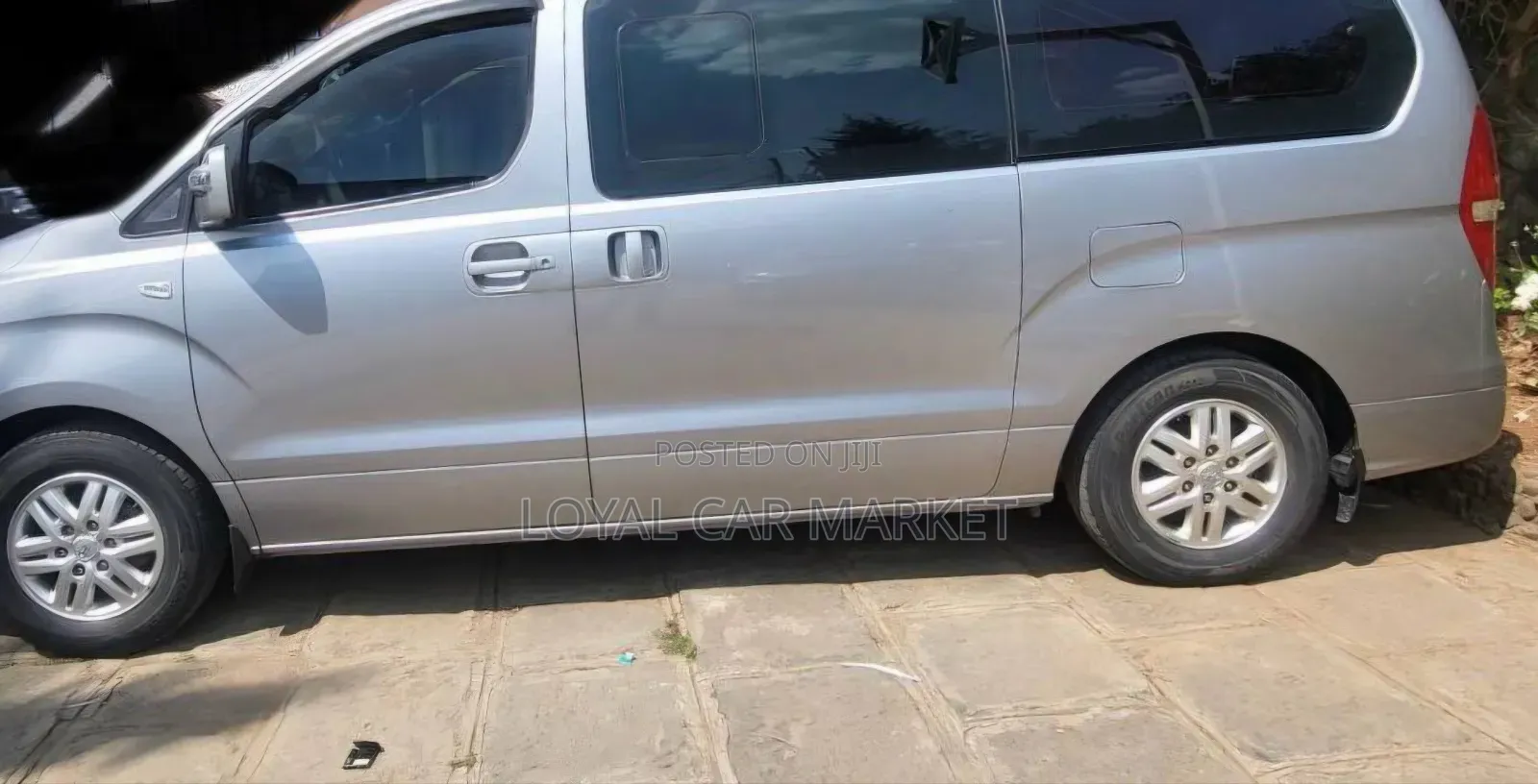 Hyundai Starex 2021 Gray