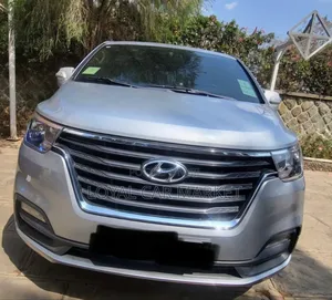 Hyundai Starex 2021 Gray