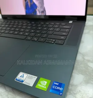 New Laptop Dell Inspiron 15 16GB Intel Core I7 SSD 512GB