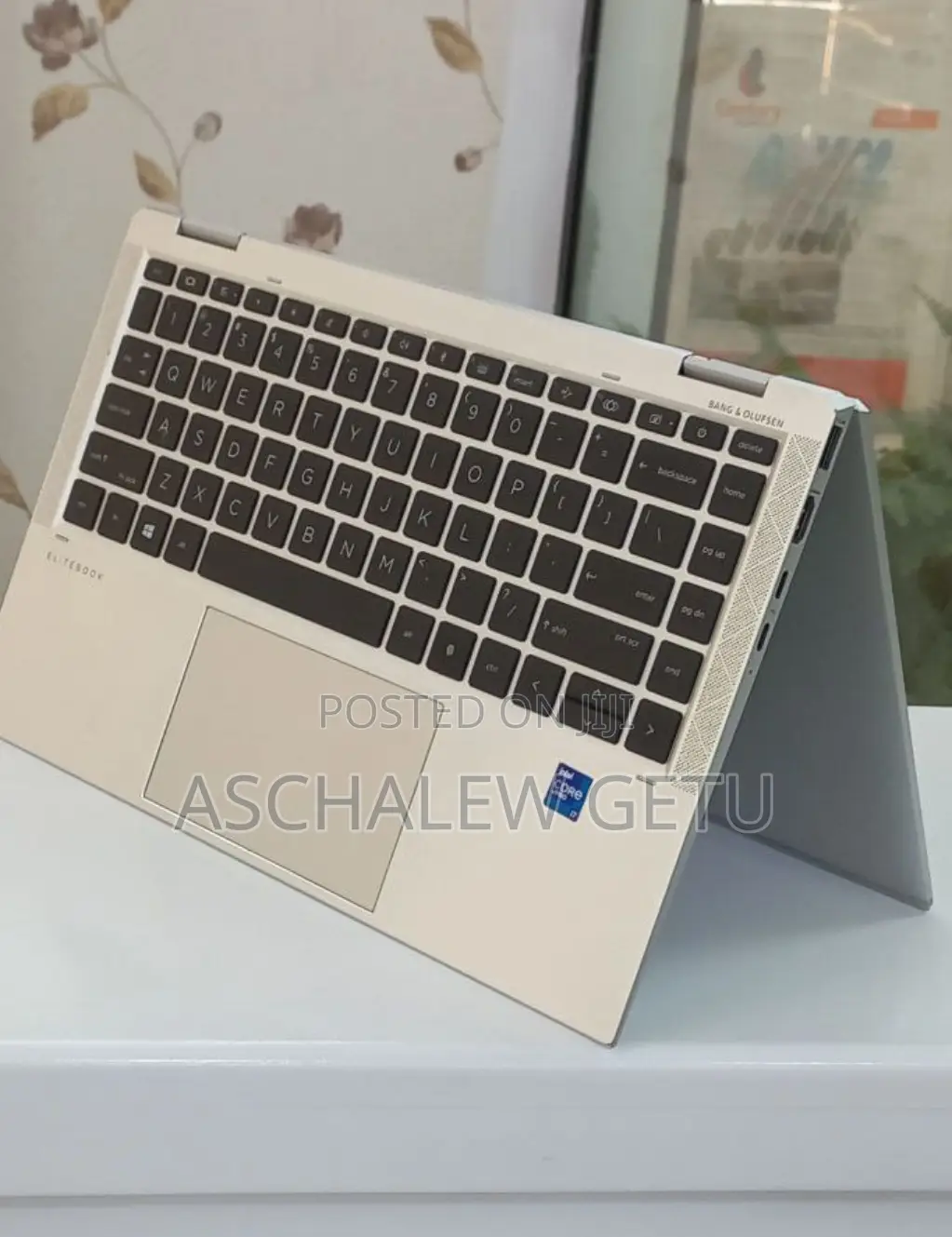 New Laptop HP EliteBook 1040 G8 16GB Intel Core I7 SSD 512GB
