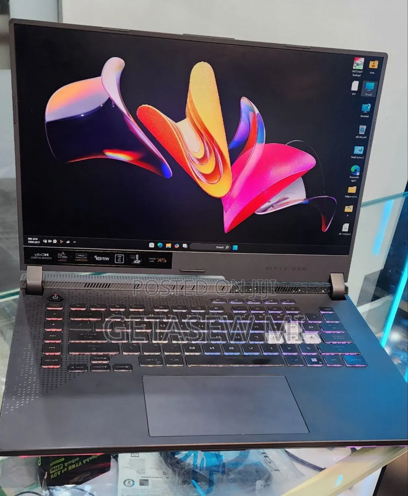 New Laptop Asus ROG Strix G15 16GB AMD Ryzen 7 SSD 512GB