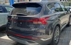 Hyundai Santa Fe 2023