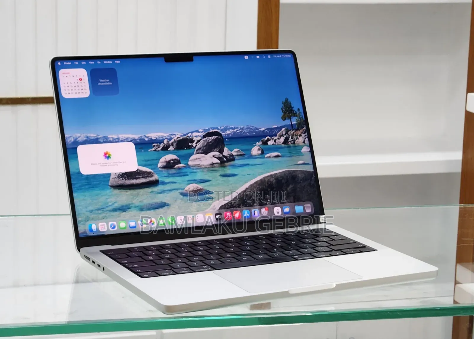 New Apple MacBook Pro 2023 M3 Max 14-Inch 18GB Apple M3 Pro SSD 512GB