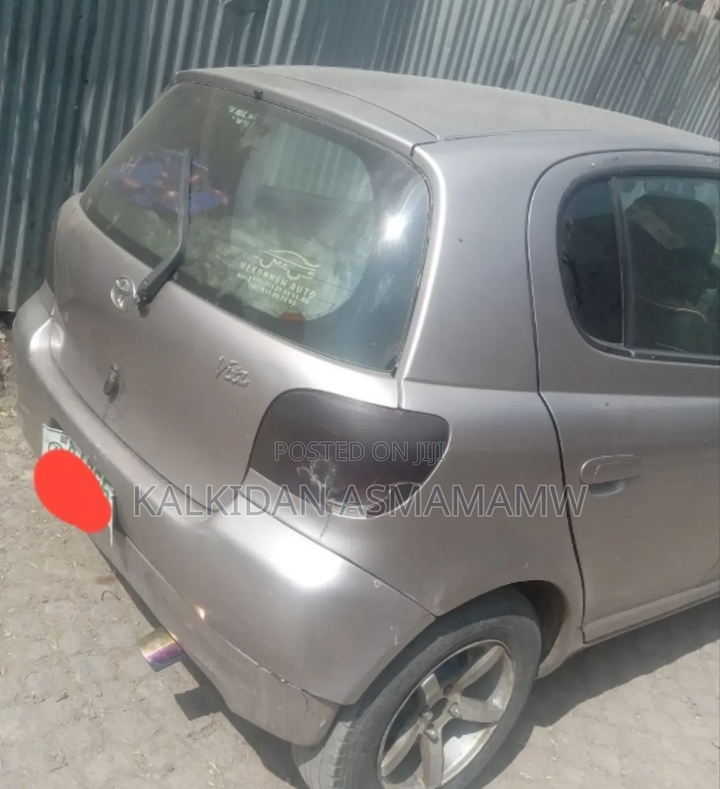 Toyota Vitz 2001 Silver