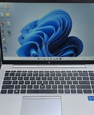 New Laptop HP EliteBook 840 G8 16GB Intel Core I5 SSD 512GB