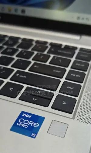 New Laptop HP EliteBook 840 G8 16GB Intel Core I5 SSD 512GB