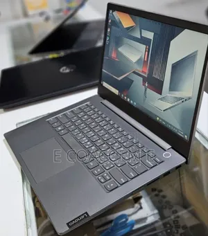 New Laptop Lenovo ThinkBook 15 8GB Intel Core I5 SSD 256GB