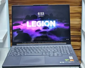 New Laptop Lenovo Legion 5 16GB AMD Ryzen 7 SSD 512GB