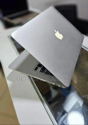 New Laptop Apple MacBook Air 2015 8GB Intel Core I5 SSD 256GB