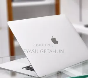 New Laptop Apple MacBook Pro 2019 16GB Intel Core i7 SSD 512GB