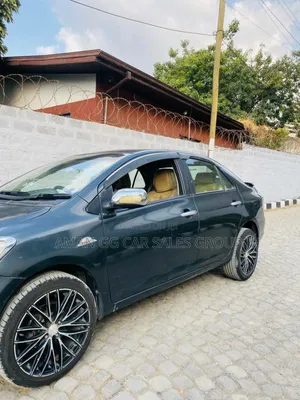 Toyota Yaris 2008 Black