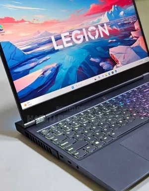 New Laptop Lenovo Legion 5 16GB AMD Ryzen 5 SSD 512GB
