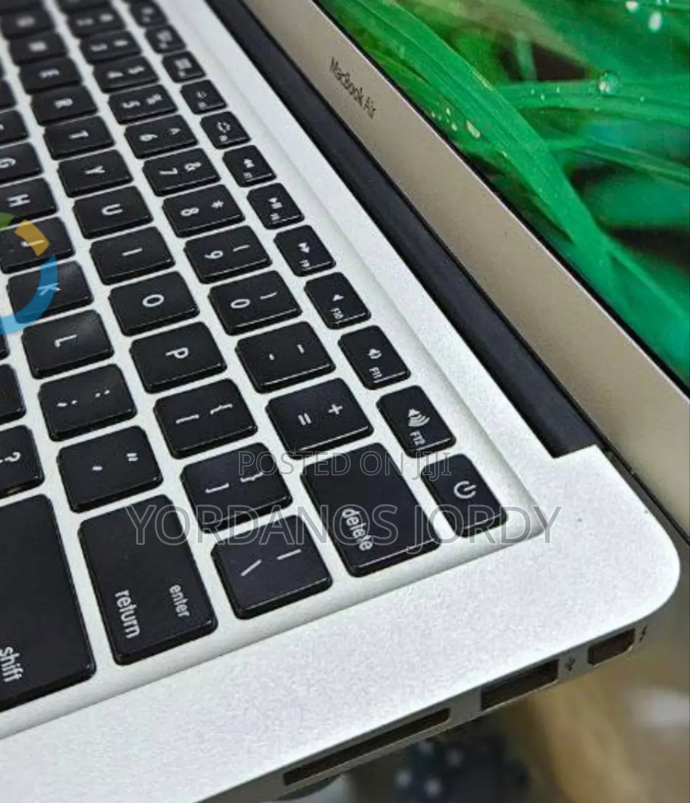 New Laptop Apple MacBook Air 2015 8GB Intel Core I5 SSD 256GB