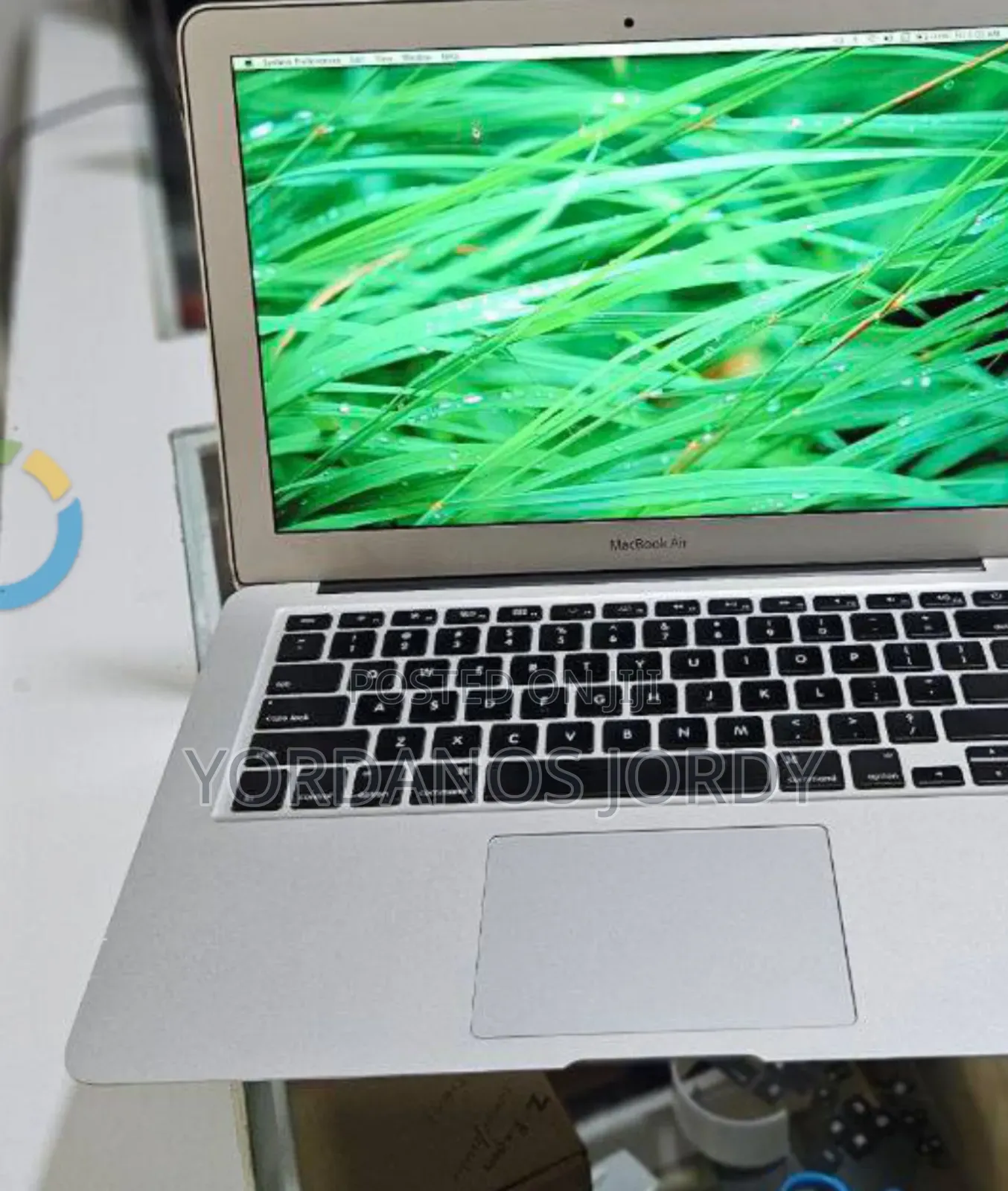 New Laptop Apple MacBook Air 2015 8GB Intel Core I5 SSD 256GB