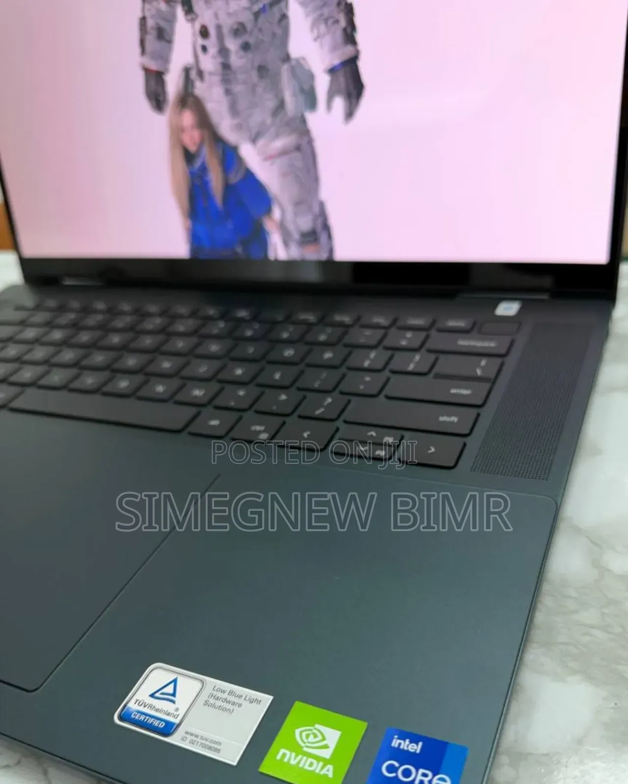 New Laptop Dell Inspiron 16 5620 16GB Intel Core I7 SSD 512GB