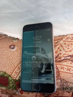 Apple iPhone 6s 64 GB Silver