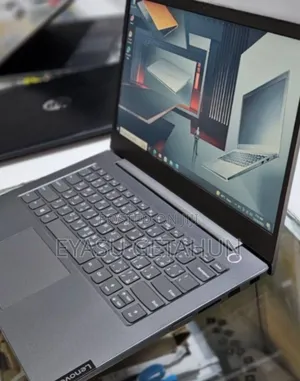 New Laptop Lenovo ThinkBook 15 8GB Intel Core I5 SSD 256GB