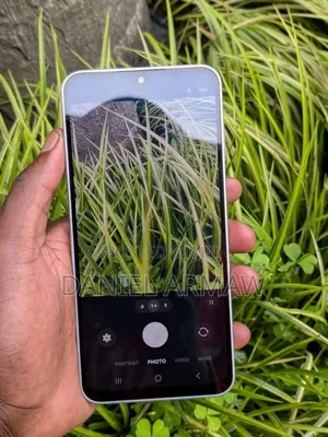 New Samsung Galaxy M16 128 GB Blue