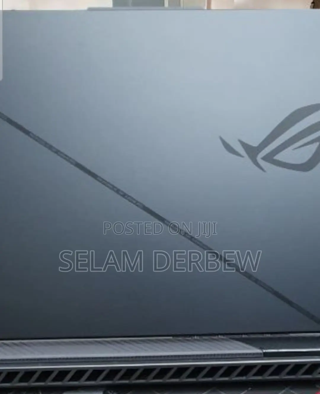 New Laptop Asus ROG Strix G15 16GB Intel Core I9 SSD 1T