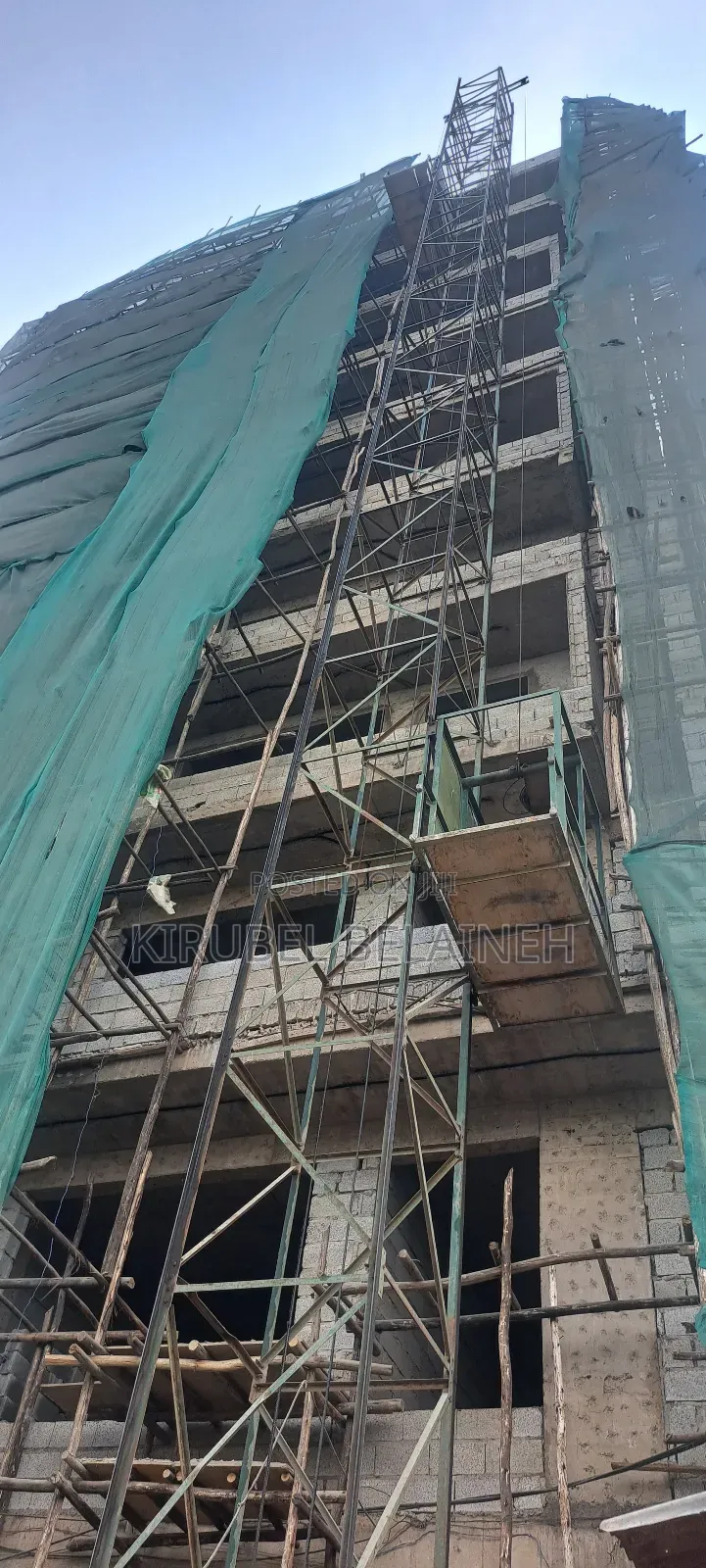 3bdrm Apartment in Champion, Bole for sale