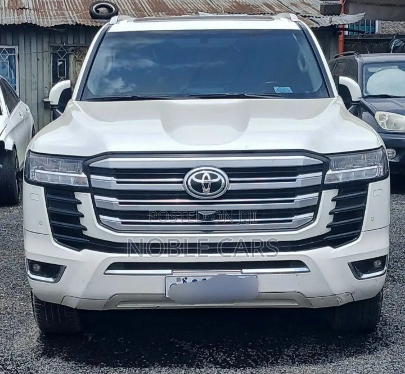 Toyota Land Cruiser 2022 Ivory