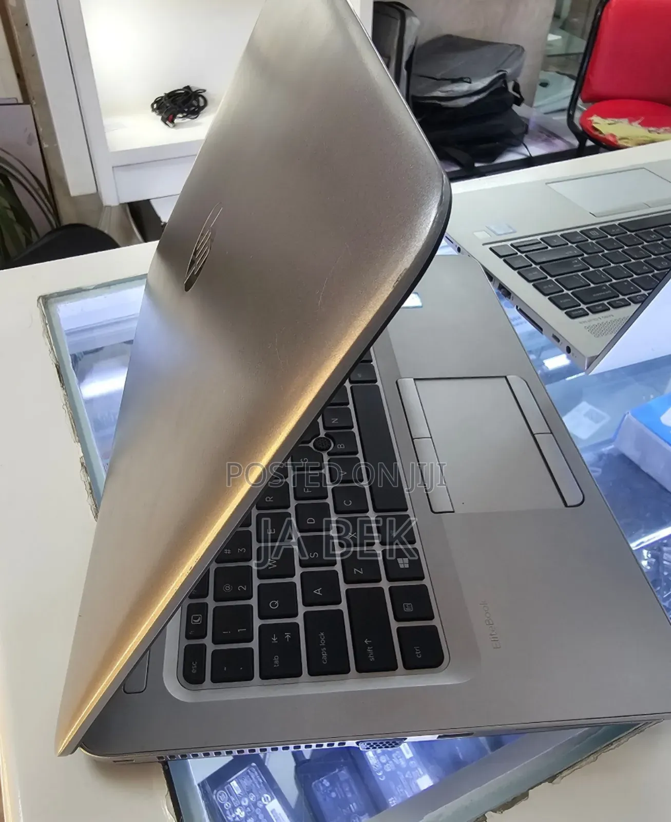 New Laptop HP EliteBook 840 G3 8GB Intel Core I5 SSD 256GB