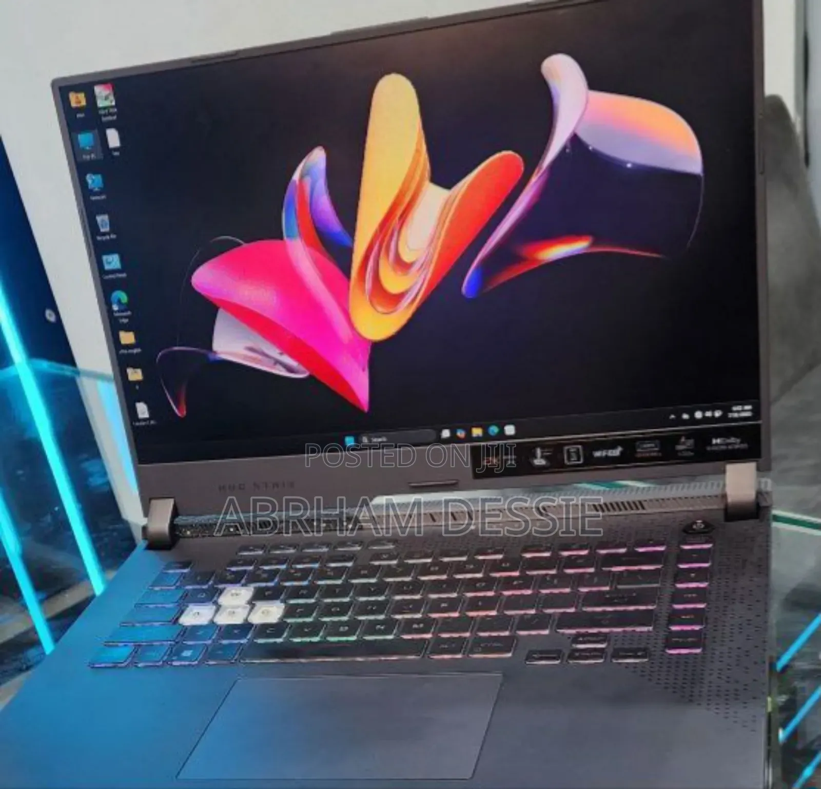 New Laptop Asus 16GB AMD Ryzen 7 SSD 512GB