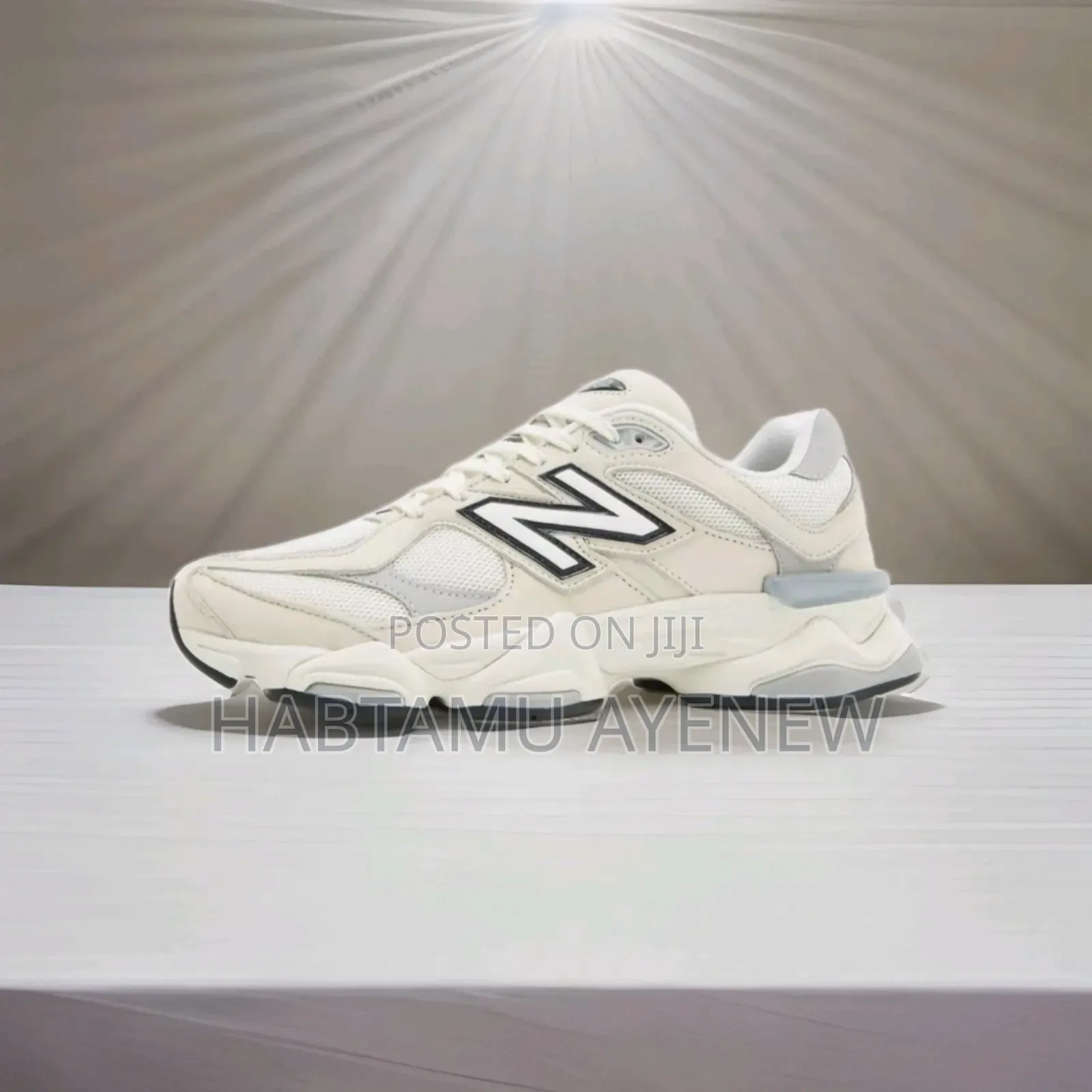 New Balance ኒው ባላንስ በአንደኛው!