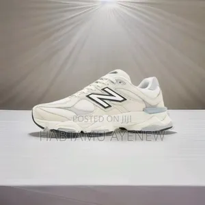New Balance ኒው ባላንስ በአንደኛው!