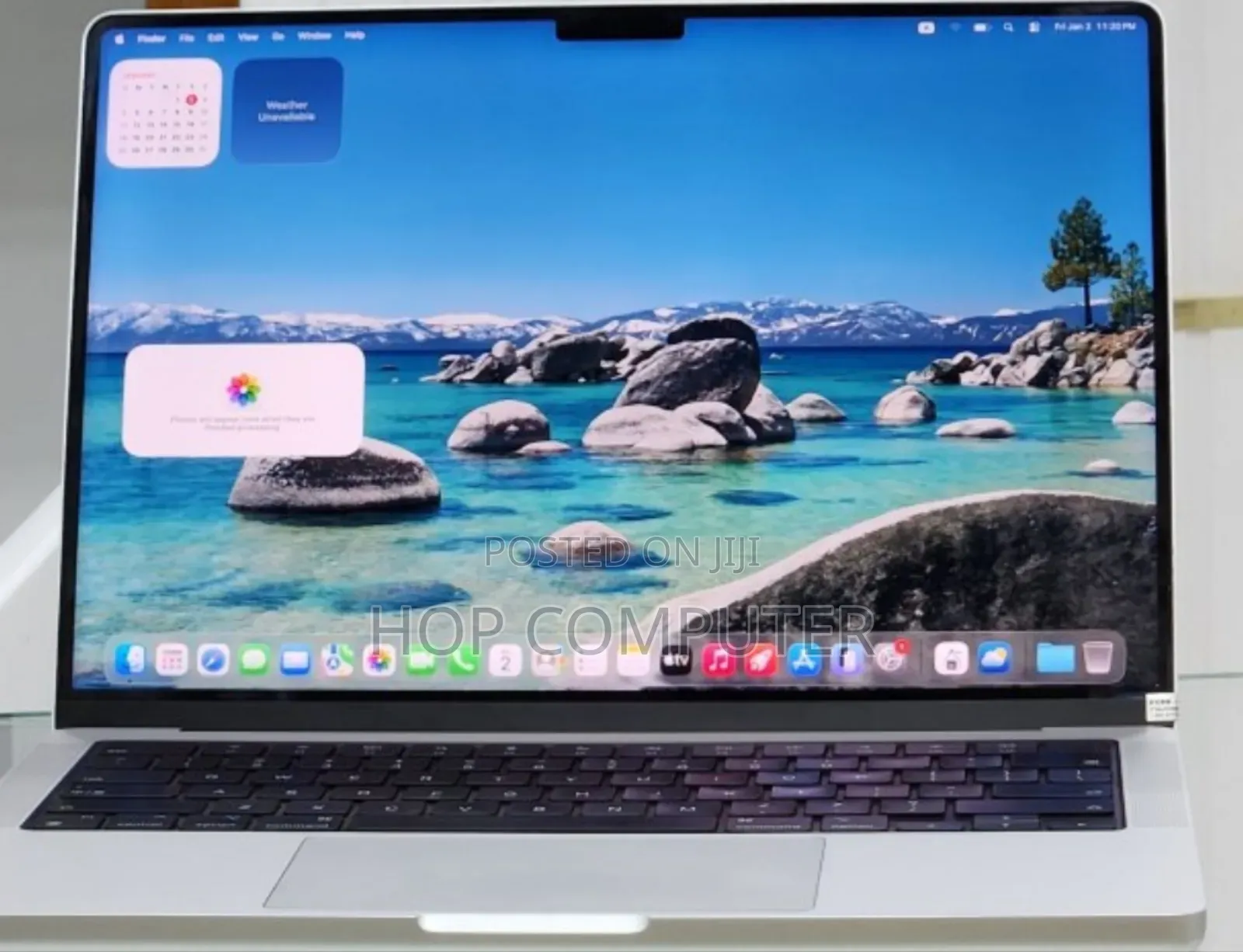 New Apple MacBook Pro 2023 M3 14-Inch 18GB Apple M3 Pro SSD 512GB