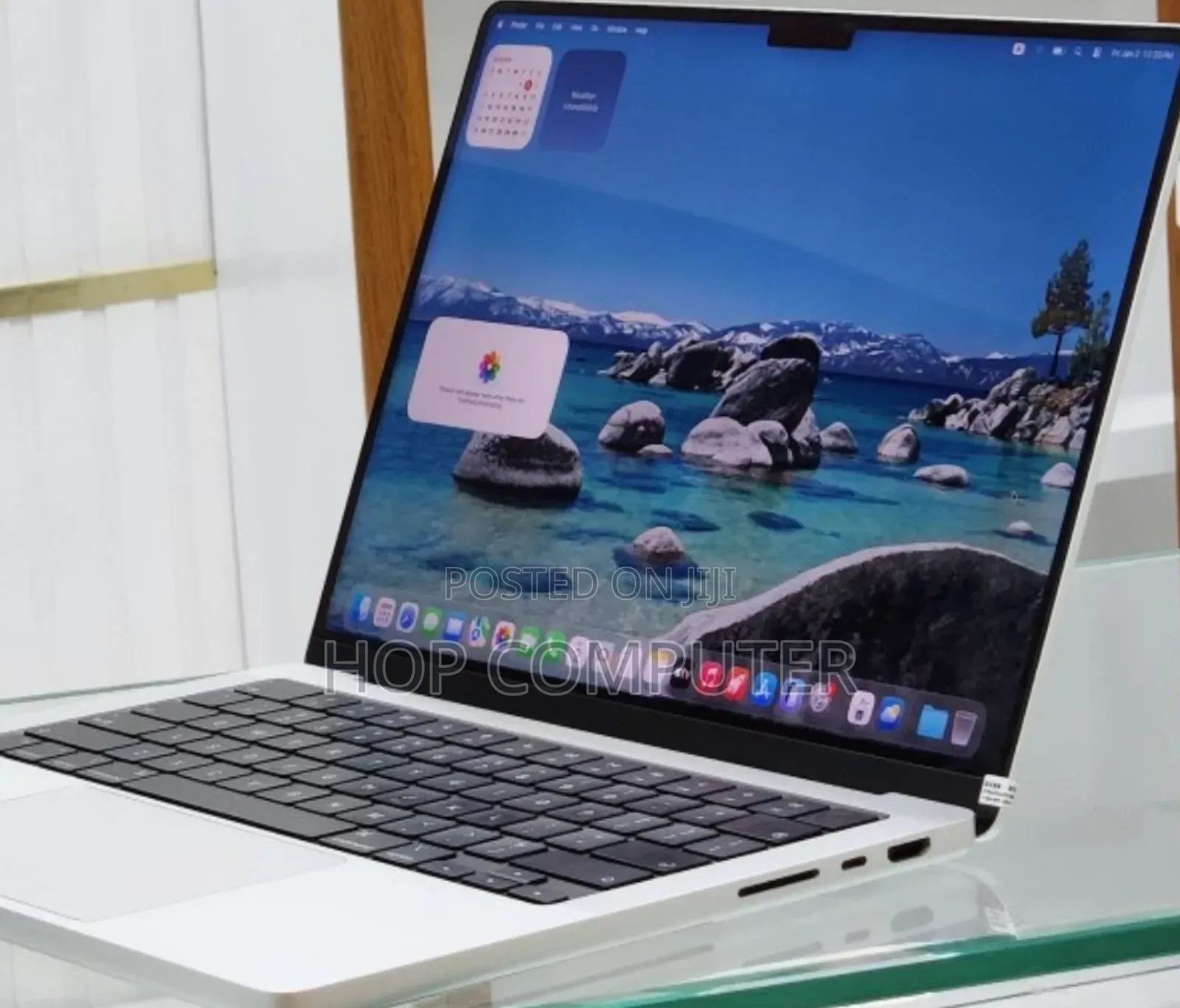 New Apple MacBook Pro 2023 M3 14-Inch 18GB Apple M3 Pro SSD 512GB