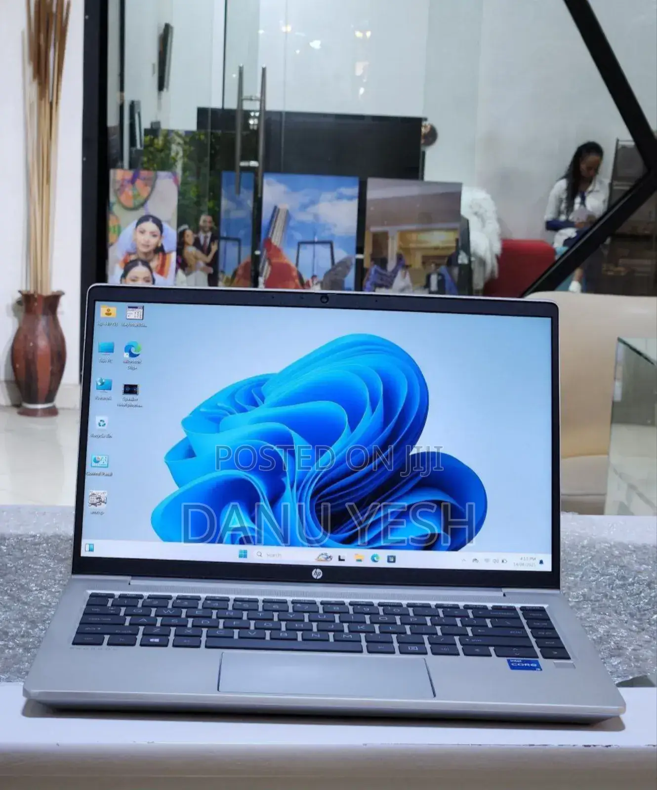 New Laptop HP ProBook 440 G8 8GB Intel Core I7 SSD 256GB