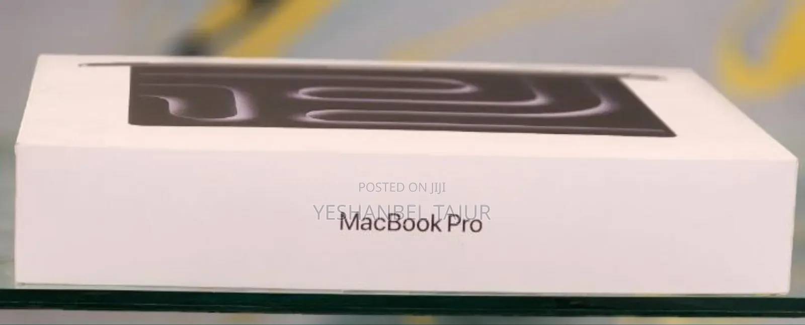 New Apple Macbook Pro 2025 M5 14-Inch 16GB Apple M1 Pro SSD 512GB