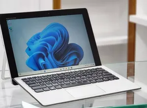 New Laptop HP Elite X2 G8 8GB Intel Core I5 SSD 128GB