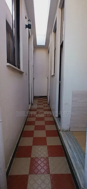 3bdrm Villa in Figa, Luxury Villa, Bole for sale