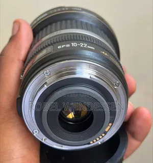 Canon Ef-S 10-22mm Lens