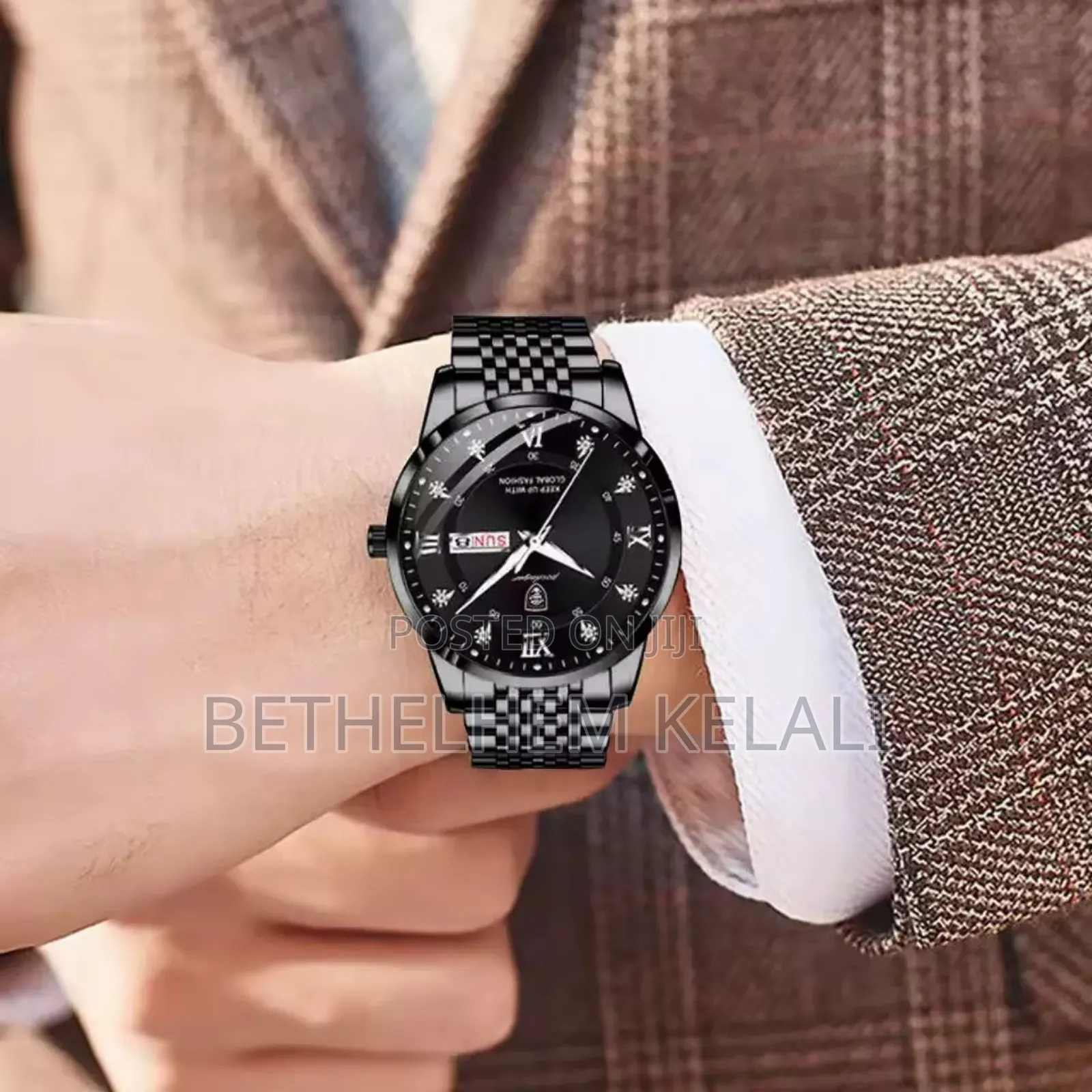 Poedagar Men's Quartz Watch, Likely the Model 836 or Similar Variant.