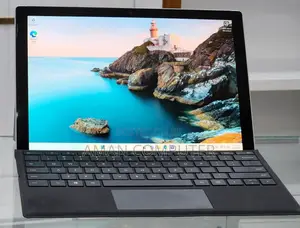 New Laptop Microsoft Surface 8GB Intel Core I7 SSD 256GB