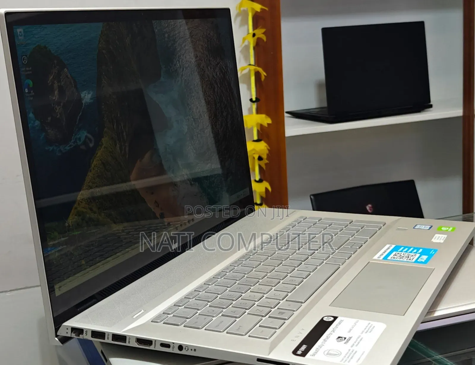 New Laptop HP 16GB Intel Core I7 SSD 512GB