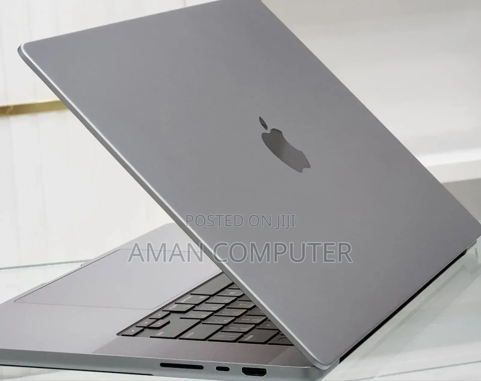 New Laptop Apple MacBook Pro 2021 M1 32GB Apple M1 Pro SSD 512GB