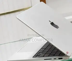 New Apple MacBook Pro 2023 M3 14-Inch 18GB Apple M3 Pro SSD 512GB