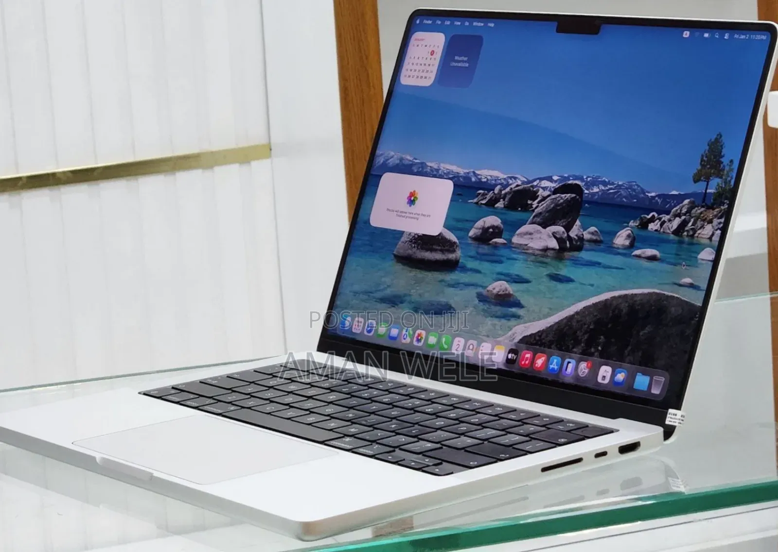 New Apple MacBook Pro 2023 M3 14-Inch 18GB Apple M3 Pro SSD 512GB