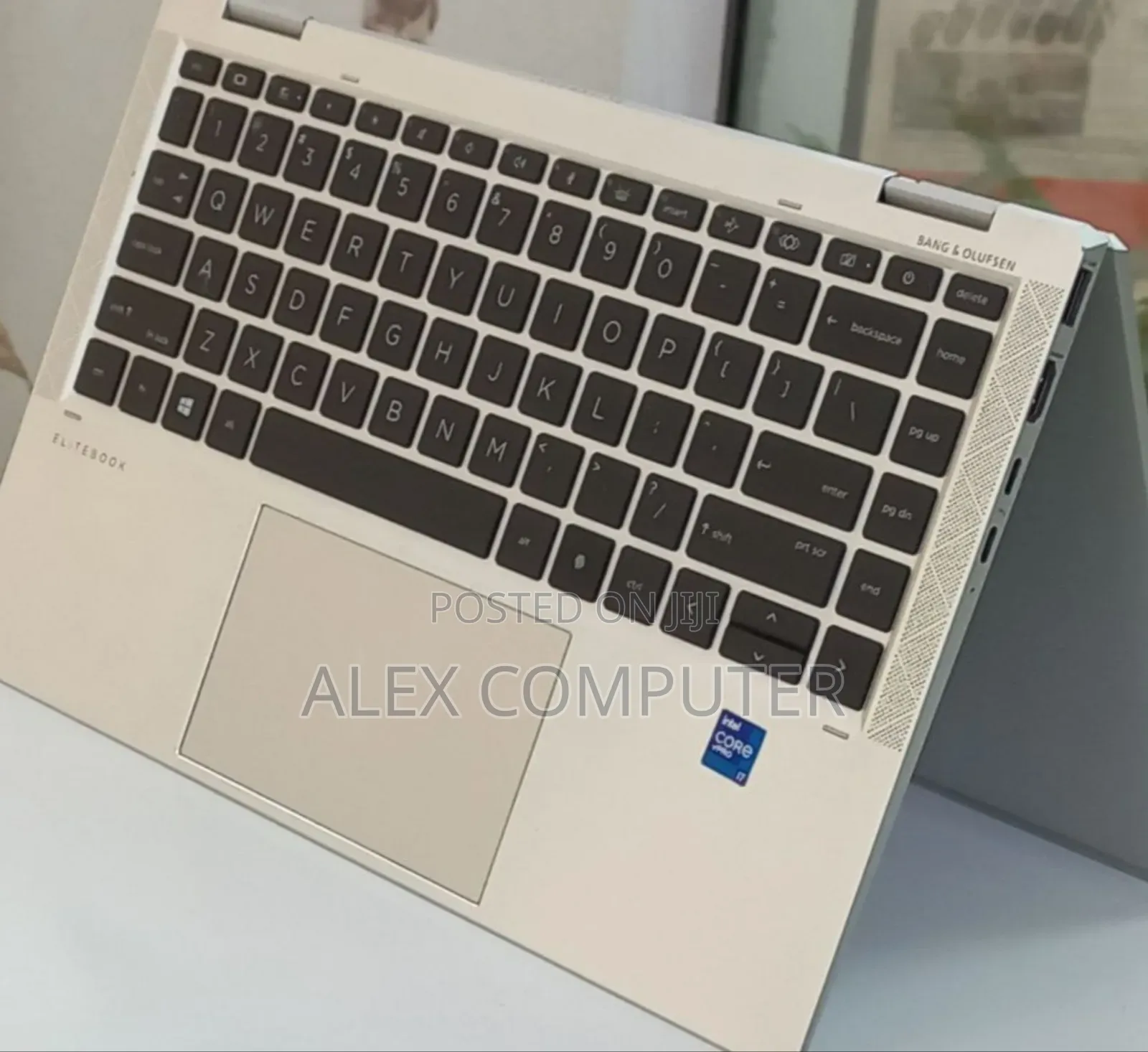 New Laptop HP EliteBook 1040 G8 16GB Intel Core I7 SSD 512GB