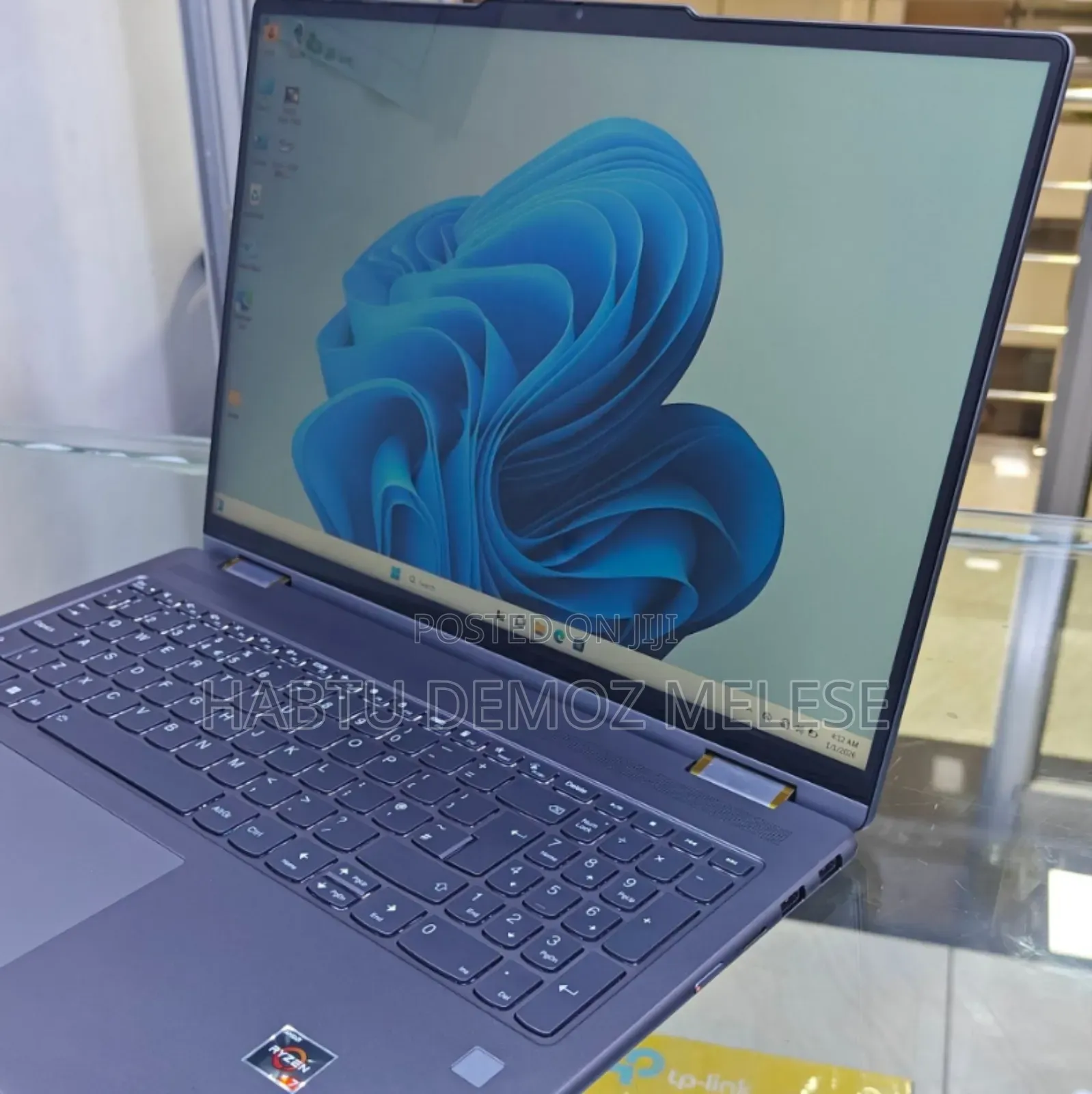 New Laptop Lenovo Yoga 7 15ITL5 16GB AMD Ryzen 7 SSD 512GB