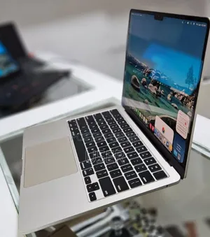 New Laptop Apple MacBook Air 2022 M2 8GB Intel Core I7 SSD 256GB