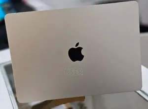 New Laptop Apple MacBook Air 2022 M2 8GB Intel Core I7 SSD 256GB