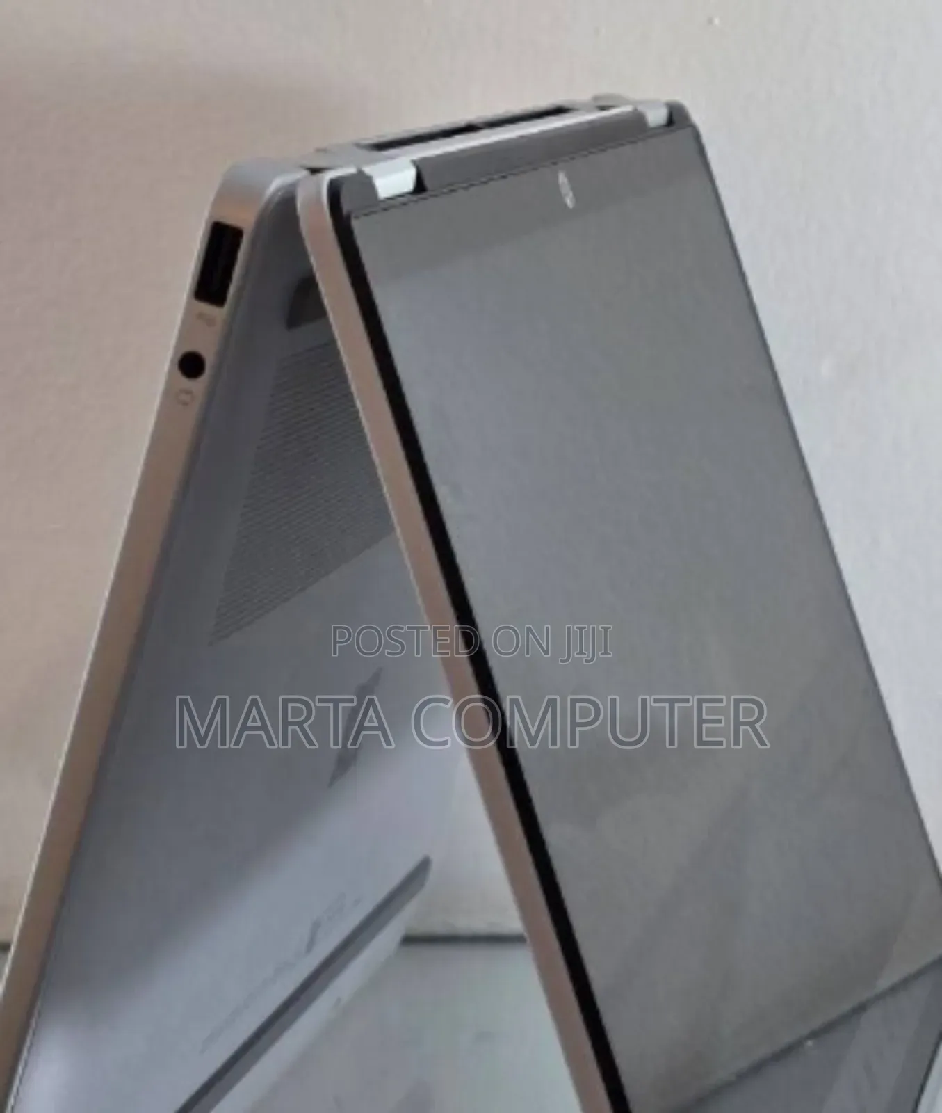 New Laptop HP OmniBook 5 Flip 16GB Intel Core I7 SSD 512GB