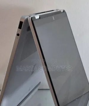 New Laptop HP OmniBook 5 Flip 16GB Intel Core I7 SSD 512GB