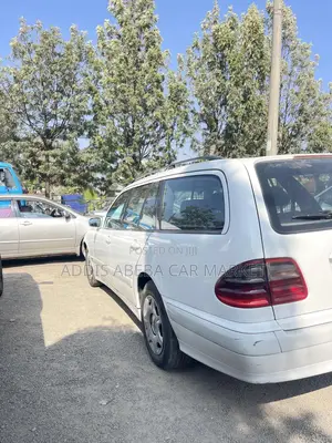 Mercedes-Benz 200 2000 White