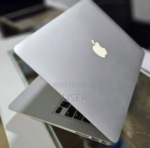 New Laptop Apple MacBook Air 2015 8GB Intel Core I5 SSD 256GB